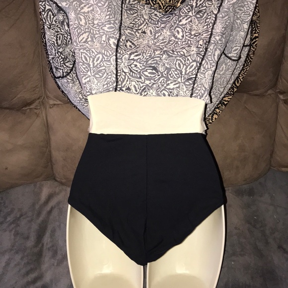 Black and Tan one piece swimwear with skirt cover - Picture 4 of 8